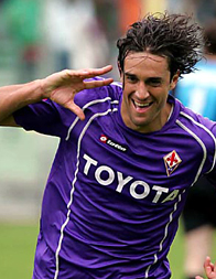 toni avec la viola ====>fiorentina